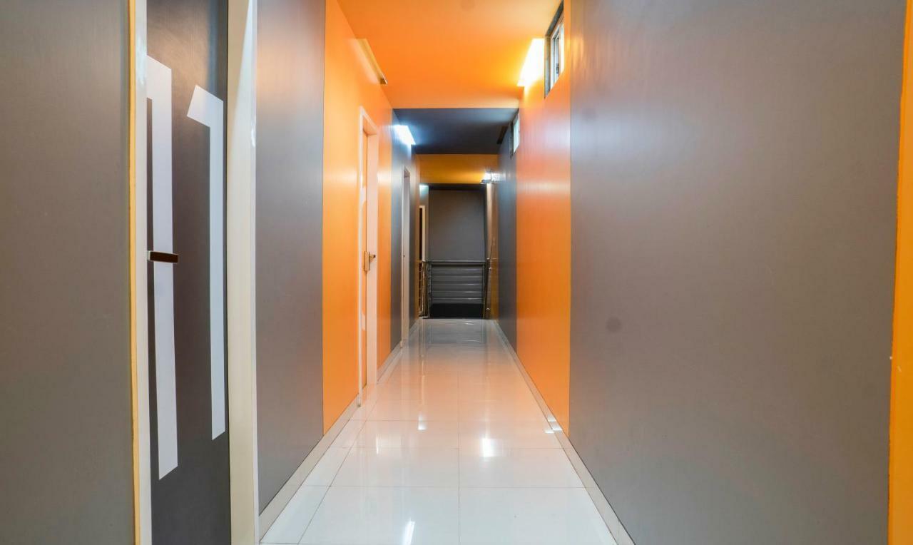 Metro Residency Bombaim Exterior foto
