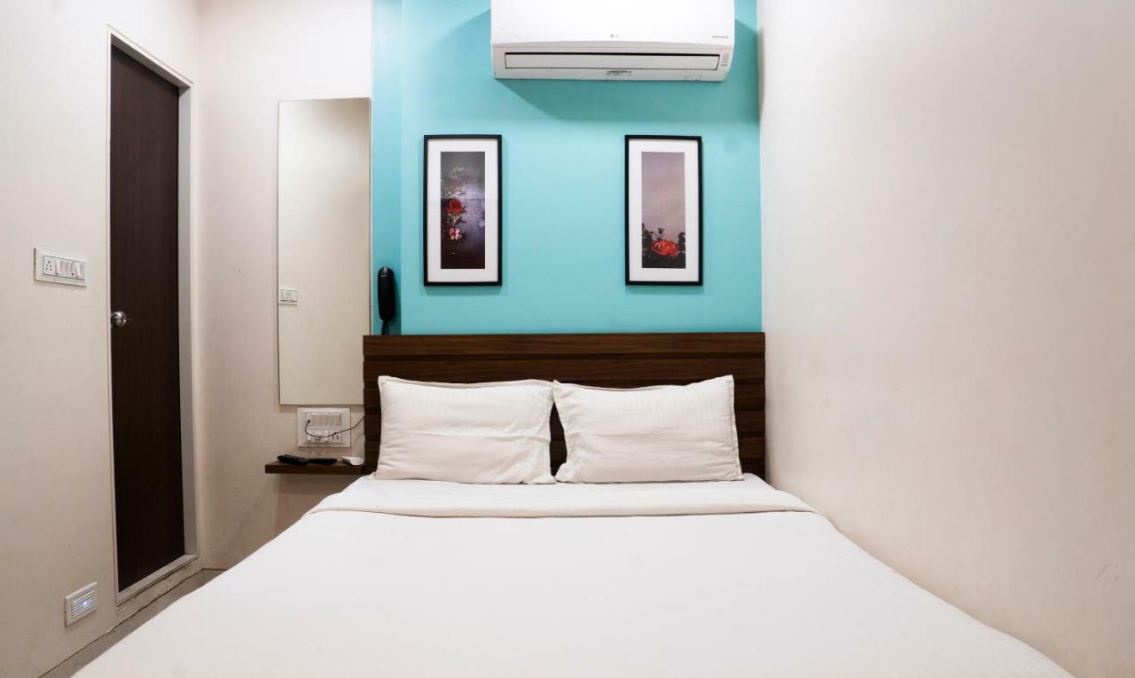 Metro Residency Bombaim Exterior foto