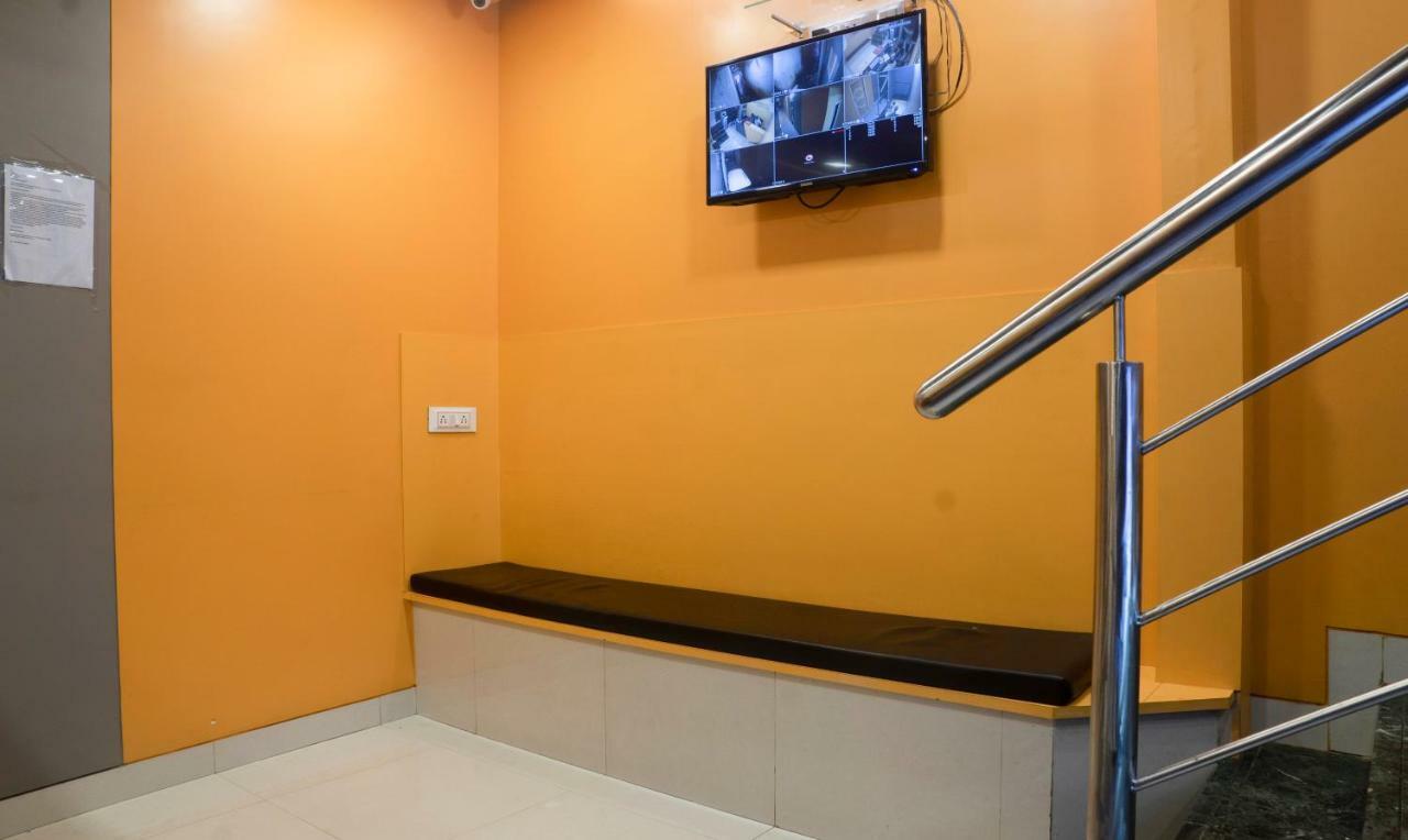 Metro Residency Bombaim Exterior foto